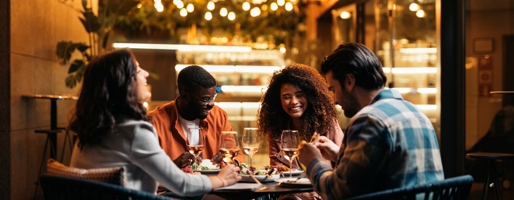 People enjoying a nice dinner 